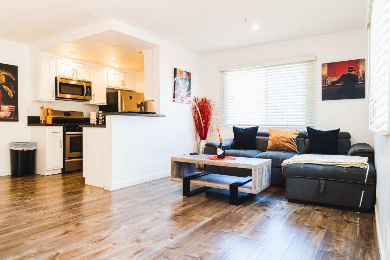 Modern Remodeled 1-Bedroom Close To Hollywood Walk Of Fame With Parking 로스앤젤레스 외부 사진