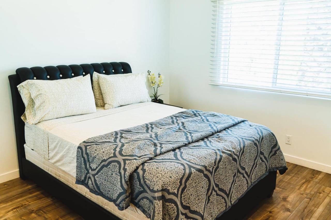 Modern Remodeled 1-Bedroom Close To Hollywood Walk Of Fame With Parking 로스앤젤레스 외부 사진